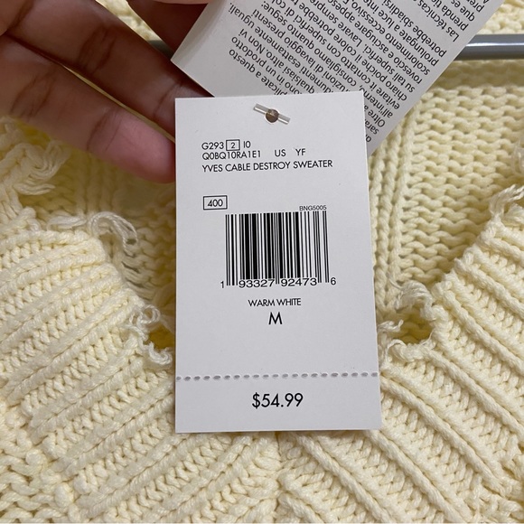 New GUESS Yves Cable Destroy Sweater Size M NWT - Picture 6 of 9